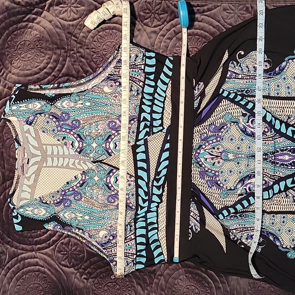 Beautiful Maxi Dress - Picture 7 of 8